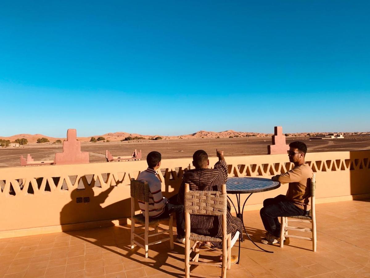 Berber Palace Hotel Merzouga Bagian luar foto