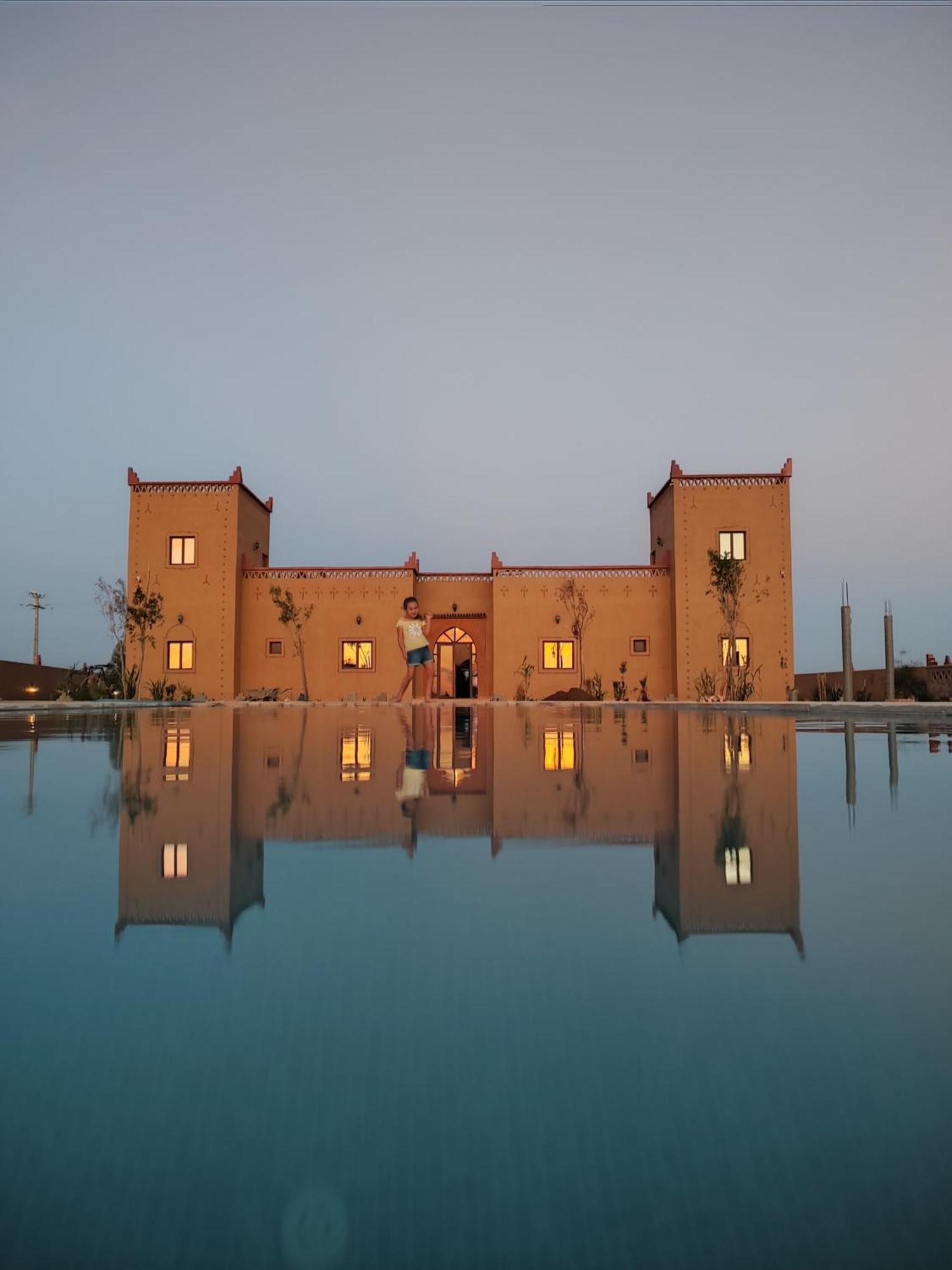 Berber Palace Hotel Merzouga Bagian luar foto