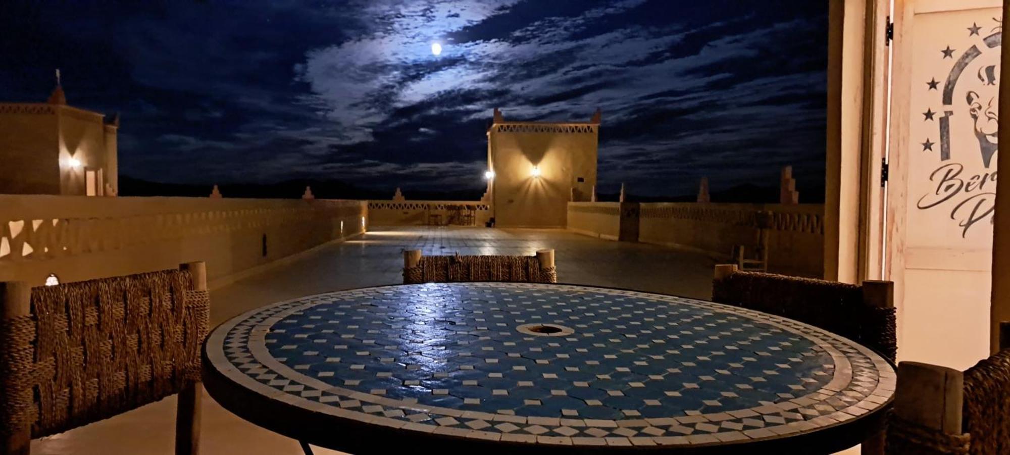 Berber Palace Hotel Merzouga Bagian luar foto