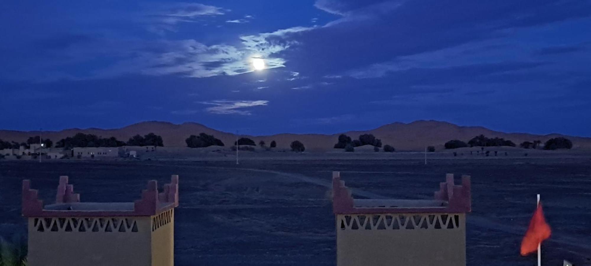 Berber Palace Hotel Merzouga Bagian luar foto
