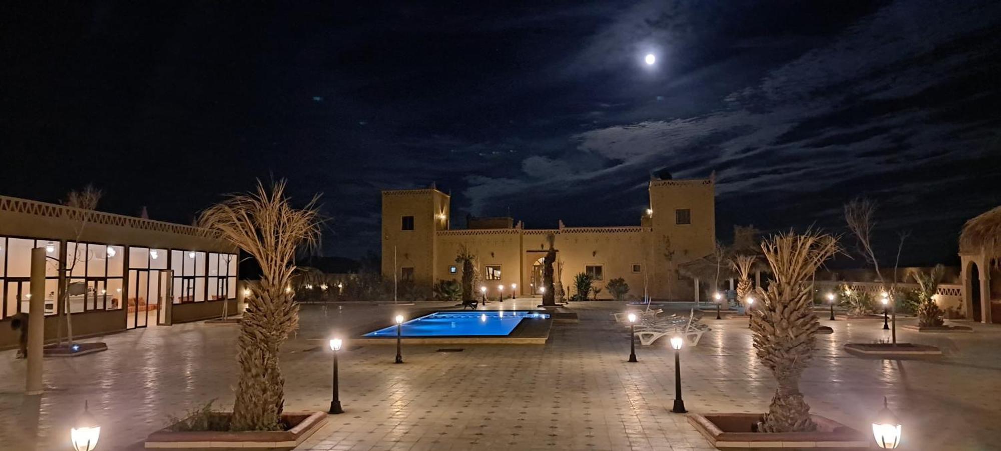 Berber Palace Hotel Merzouga Bagian luar foto